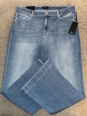 7 For All Mankind Dojo Tailorless Women's Jeans in Light Blue